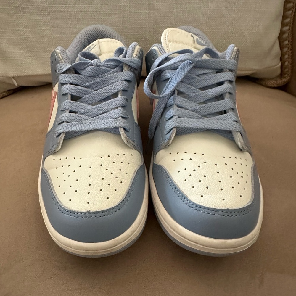 Nike Dunk Low Pastel Blue with Pink Swoosh - Picture 4 of 10